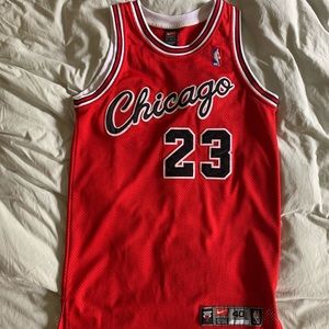 Retro Michael Jordan Bulls 23 jersey